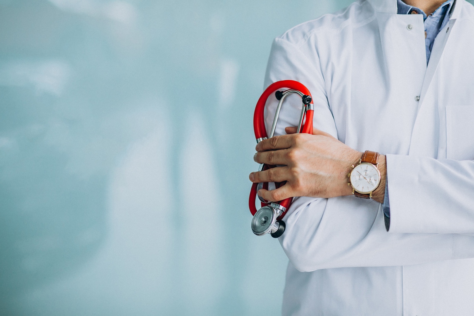 Doctor con estetoscopio